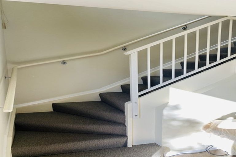 Photo of property in 7/31 Swanson Road, Henderson, Auckland, 0610