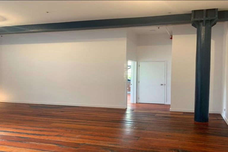 Photo of property in Hannahs Warehouse, 20/13 Leeds Street, Te Aro, Wellington, 6011