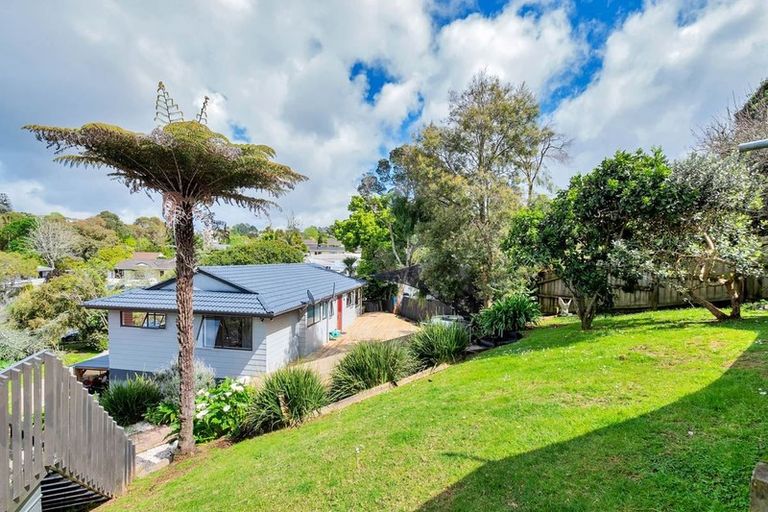 Photo of property in 28 Cranston Street, Torbay, Auckland, 0632