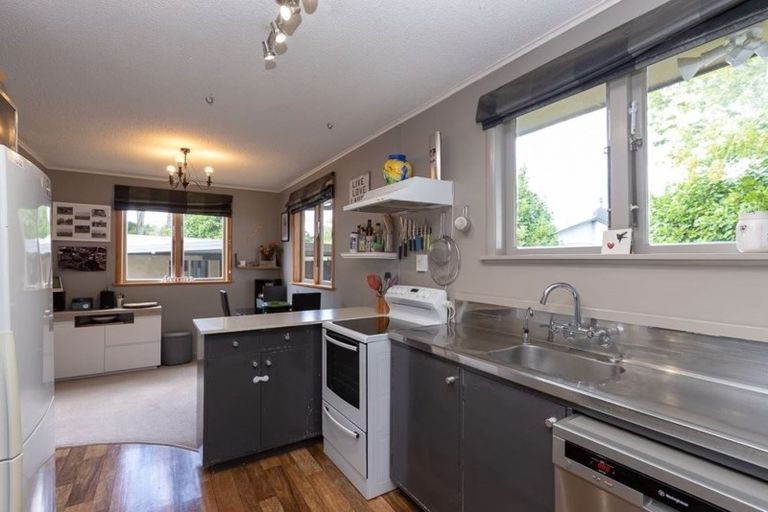 Photo of property in 39 Pine Avenue, Bader, Hamilton, 3206