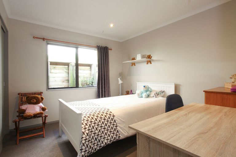 Photo of property in 59 Twickenham Place, Nawton, Hamilton, 3200