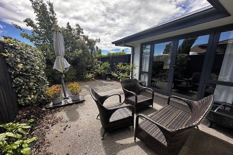 Photo of property in 106 Shillingford Boulevard, Rolleston, 7615