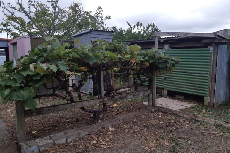 Photo of property in 72 Perry Street, Papanui, Christchurch, 8053