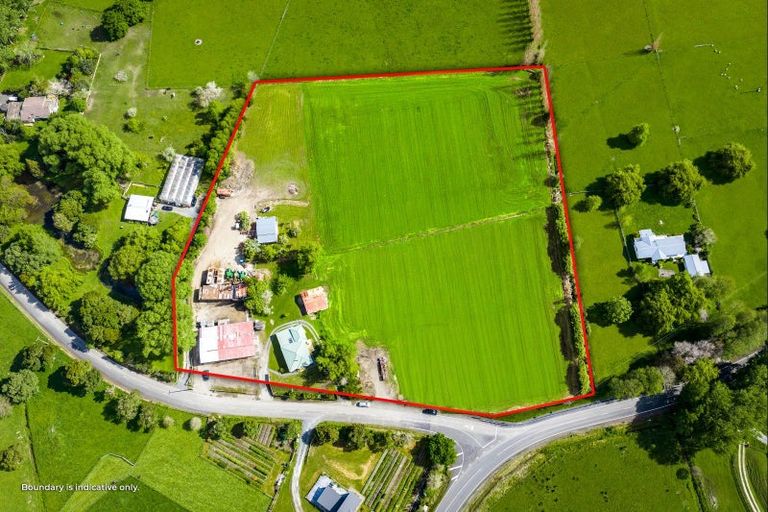 Photo of property in 8 Old Kaipara Road, Kaipara Flats, Warkworth, 0981