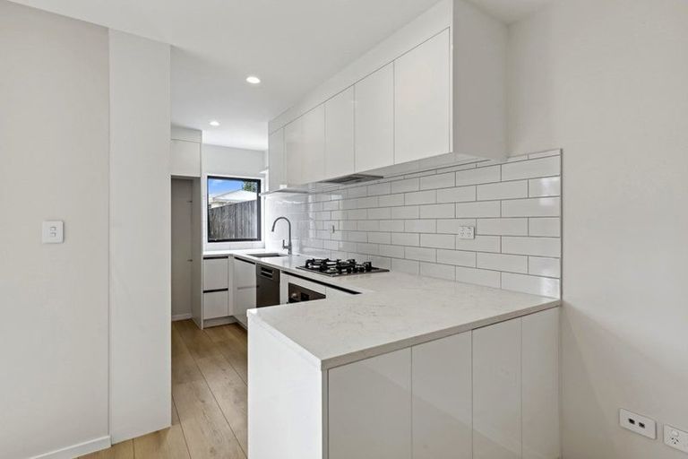 Photo of property in 647c Te Atatu Road, Te Atatu Peninsula, Auckland, 0610