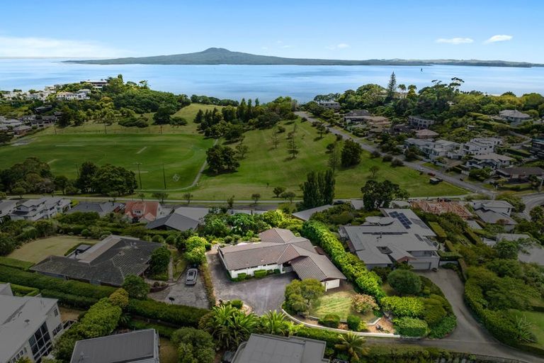 Photo of property in 795 Riddell Road, Saint Heliers, Auckland, 1071