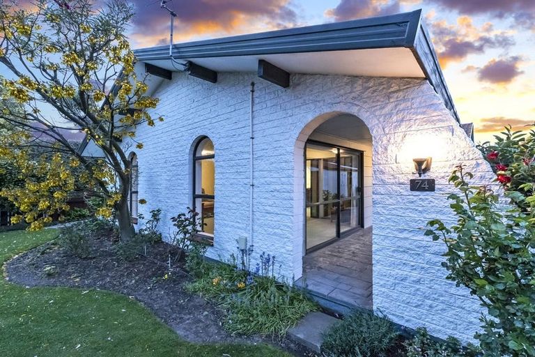 Photo of property in 74 Sabys Road, Halswell, Christchurch, 8025