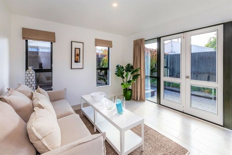 Photo of property in 2/343 Cashel Street, Christchurch Central, Christchurch, 8011