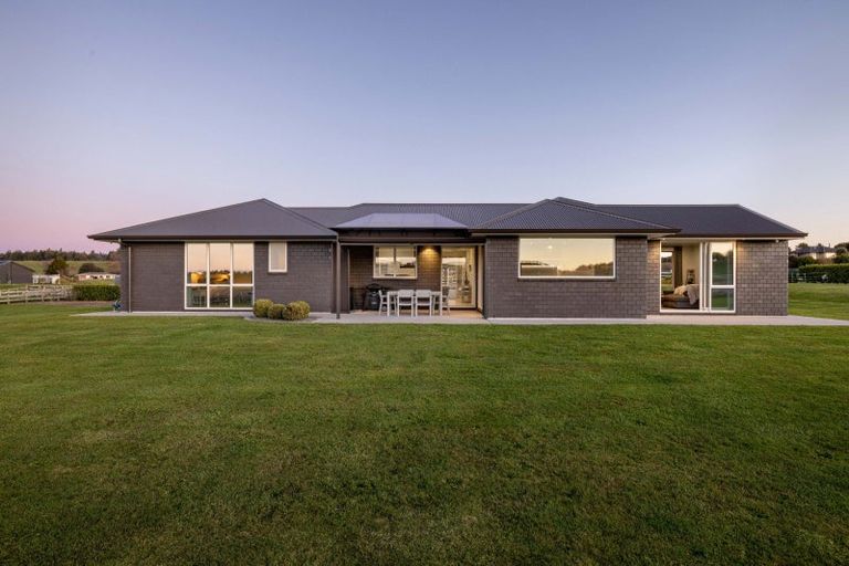 Photo of property in 10 Betty May Drive, Pyes Pa, Tauranga, 3173