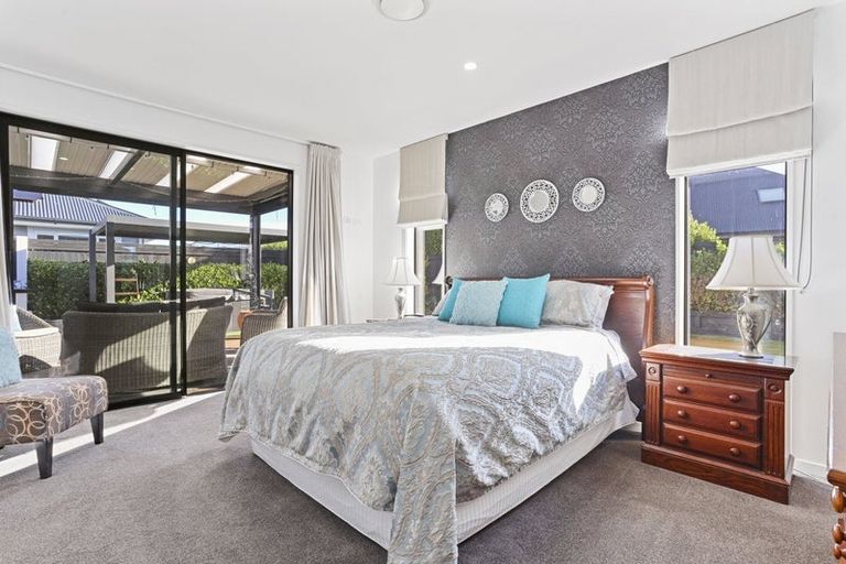 Photo of property in 12 Sloan Avenue, Rangiora, 7400