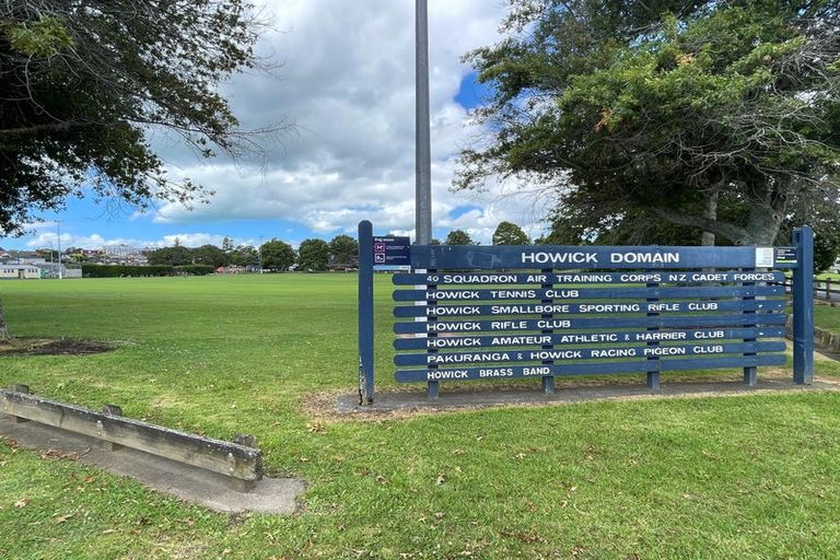 Photo of property in 118a Wellington Street, Howick, Auckland, 2014