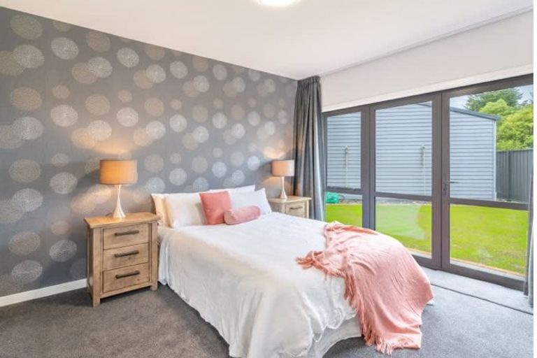 Photo of property in 123 Marama Avenue North, Otatara, Invercargill, 9879