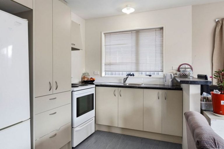 Photo of property in 2/156 Main South Road, Sockburn, Christchurch, 8042