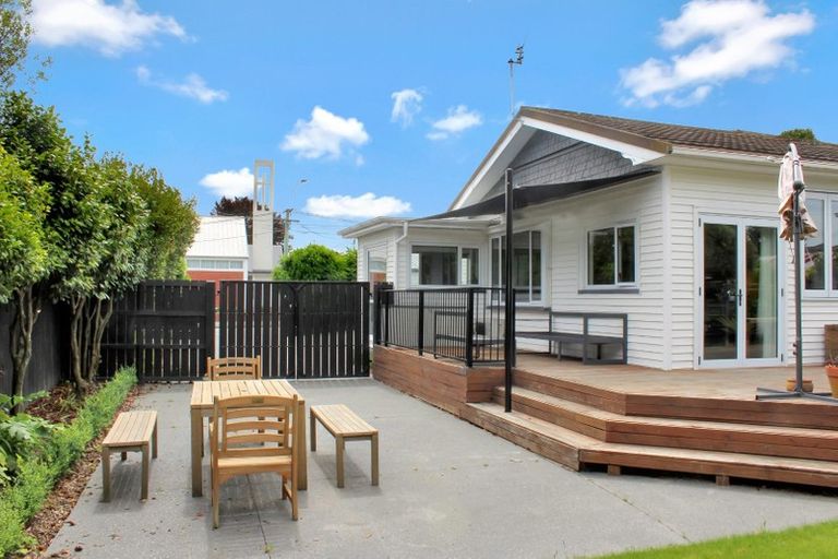 Photo of property in 97 Barrington Street, Somerfield, Christchurch, 8024