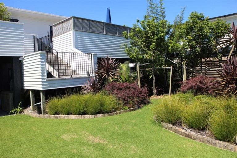 Photo of property in 79 Ruakaka Beach Road, Ruakaka, 0116