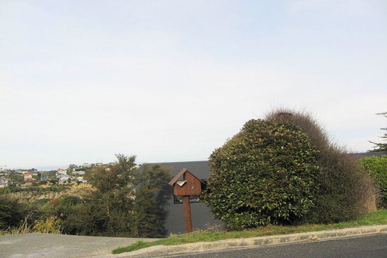 Photo of property in 82 Moana Crescent, Musselburgh, Dunedin, 9013