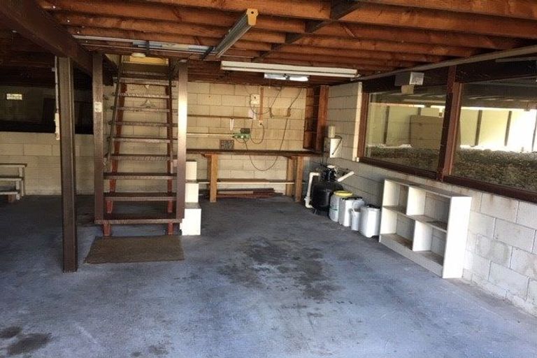 Photo of property in 4 Waikonini Place, Havelock North, 4130