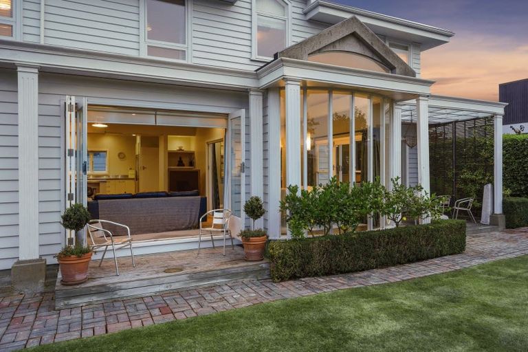 Photo of property in 95 Heaton Street, Merivale, Christchurch, 8052