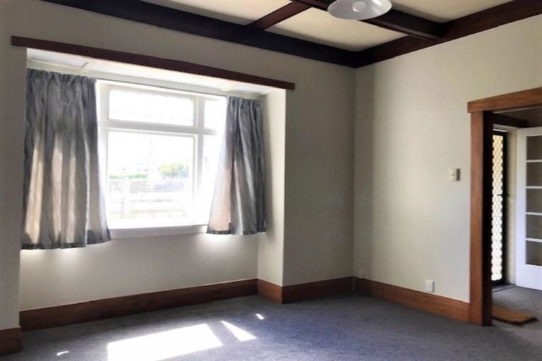 Photo of property in 49 Tawa Road, One Tree Hill, Auckland, 1061