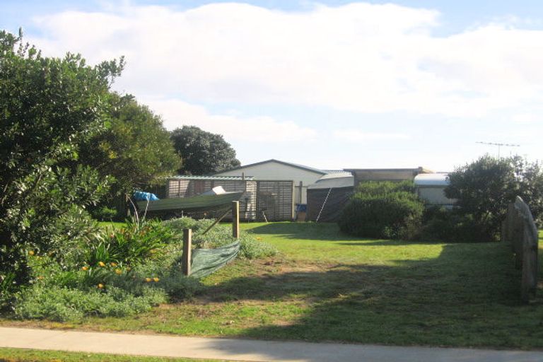 Photo of property in 318 Kenwood Drive, Matarangi, Whitianga, 3592