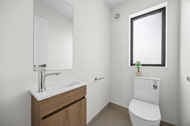 Photo of property in 4 Bettina Place, Manurewa, Auckland, 2102