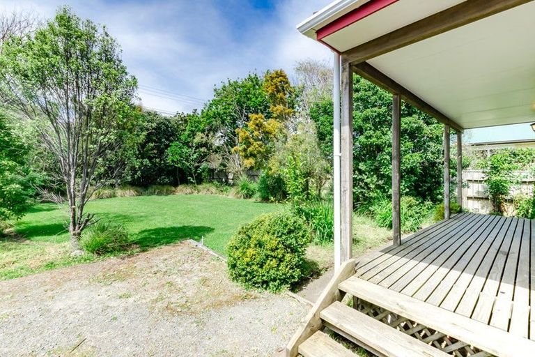 Photo of property in 57 Waimea Road, Waikanae Beach, Waikanae, 5036