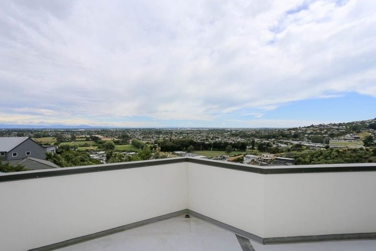 Photo of property in 75 Ravensdale Rise, Westmorland, Christchurch, 8025