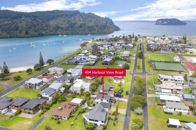 Photo of property in 404 Harbour View Road, Whangamata, 3620