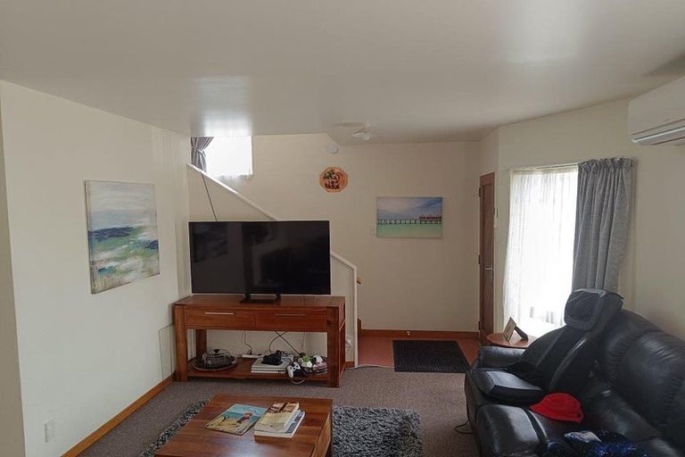 Photo of property in 6/990 High Street, Avalon, Lower Hutt, 5011