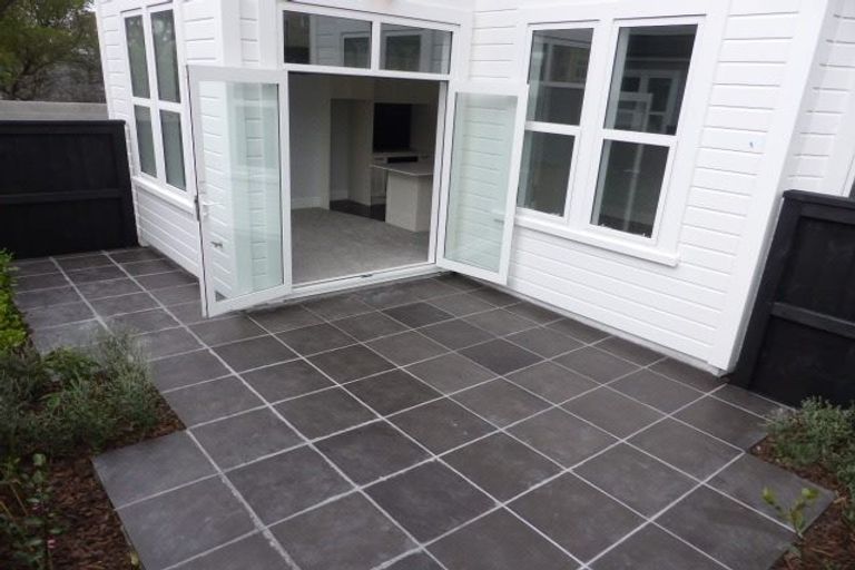 Photo of property in 49 Tinakori Road, Thorndon, Wellington, 6011