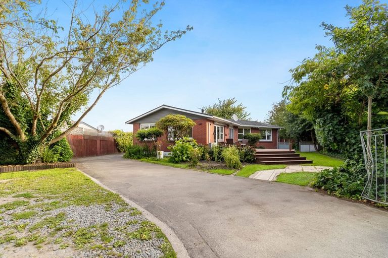 Photo of property in 45 Dunster Street, Burnside, Christchurch, 8053
