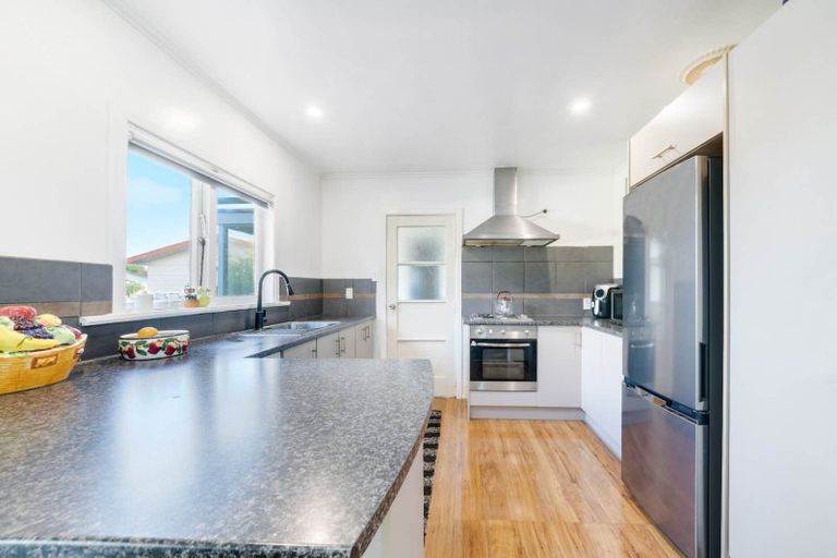 Photo of property in 42 Allen Street, Mangere East, Auckland, 2024