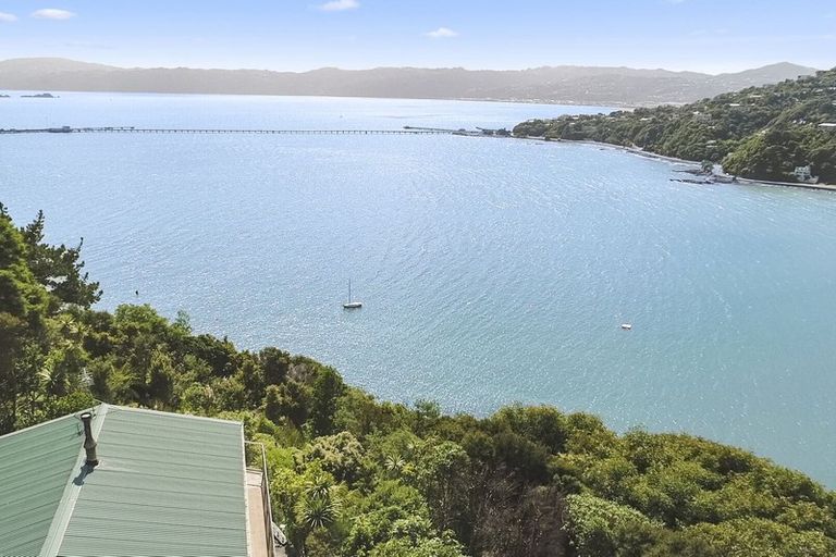 Photo of property in 59 Waitohu Road, York Bay, Lower Hutt, 5013