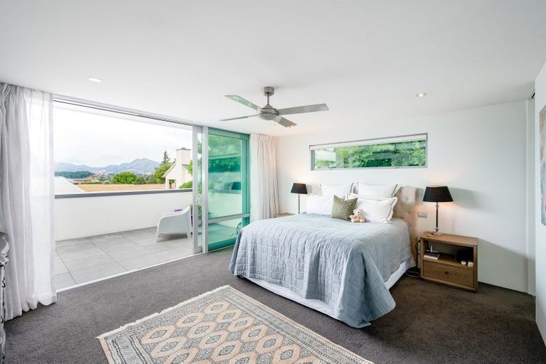 Photo of property in 15 Faulks Terrace, Wanaka, 9305