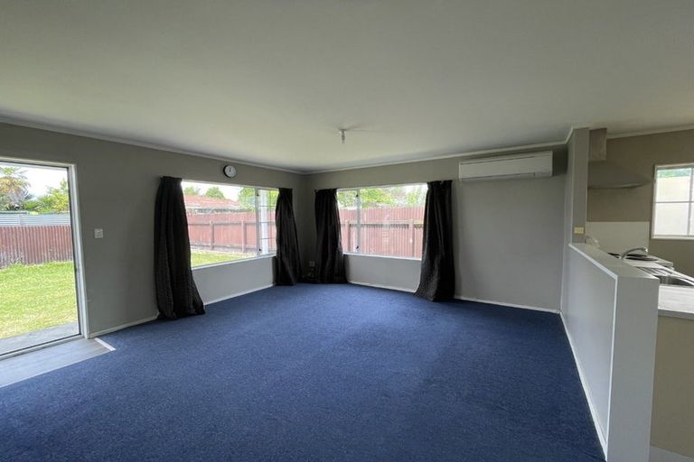 Photo of property in 2/815 Lawrence Street, Akina, Hastings, 4122