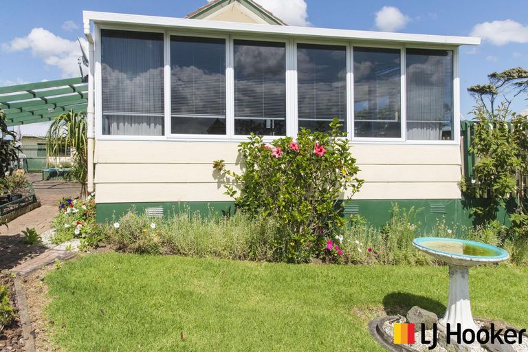 Photo of property in 36 Bluewater Place, Wattle Downs, Auckland, 2103