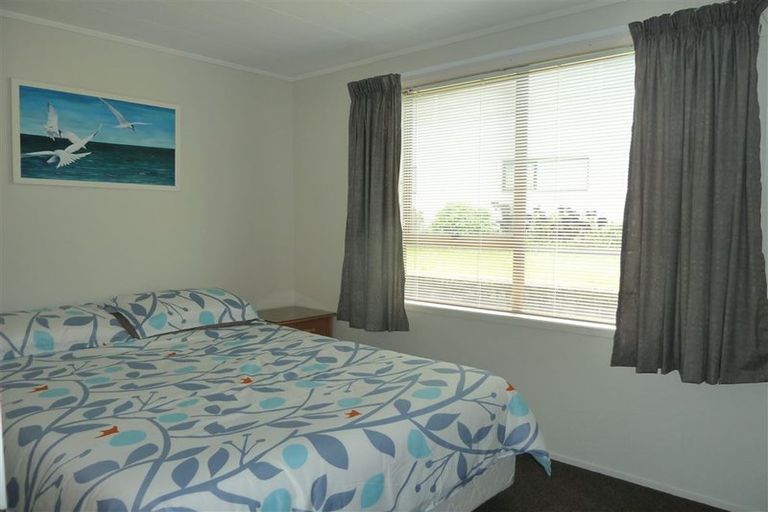 Photo of property in 213 Paku Drive, Tairua, 3508