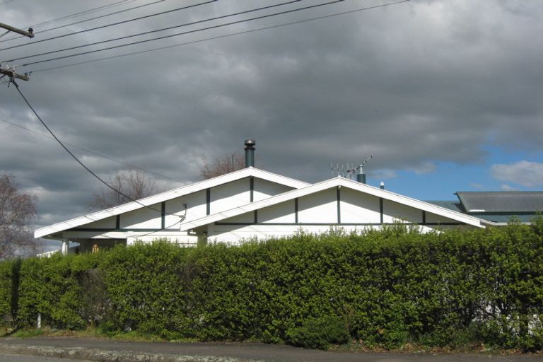 Photo of property in 33 Church Street, Waipawa, 4210