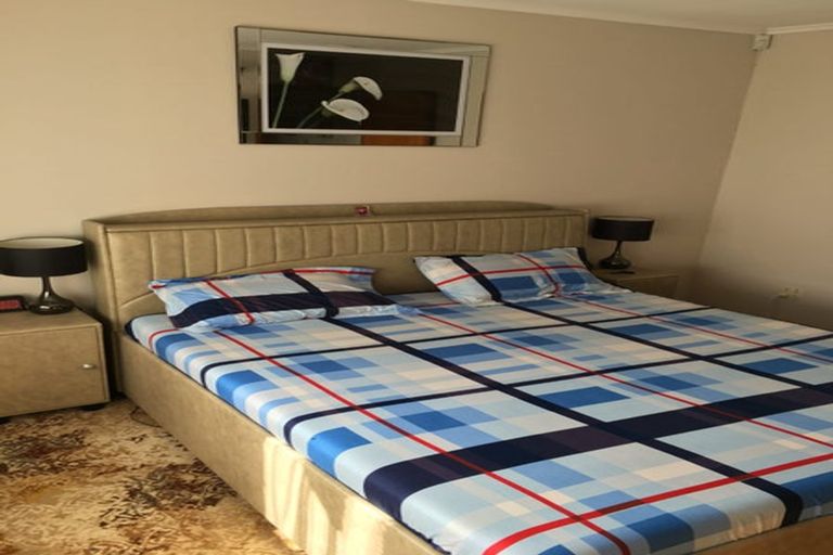 Photo of property in 2/33 Miles Avenue, Papatoetoe, Auckland, 2025