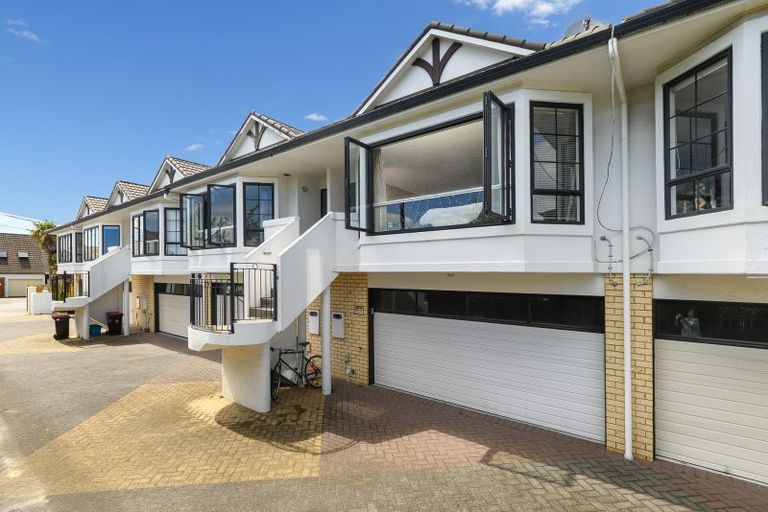 Photo of property in 32e Miro Street, Mount Maunganui, 3116