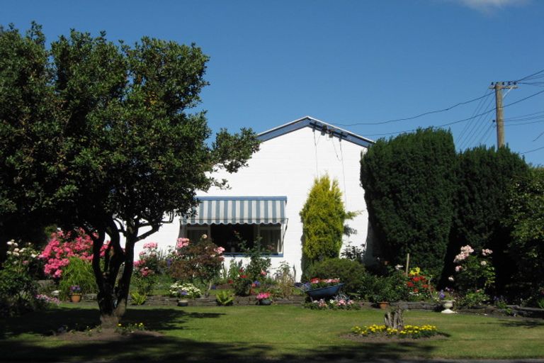 Photo of property in 257 Fifield Terrace, Opawa, Christchurch, 8023