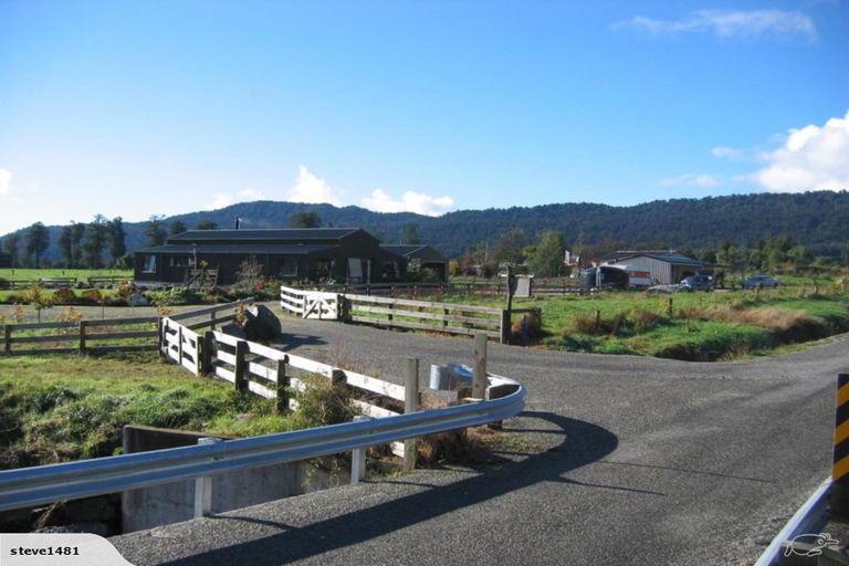 Photo of property in 70 Greens Road, Linton, Palmerston North, 4472