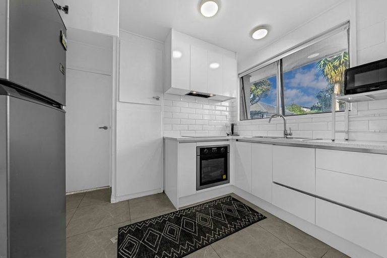 Photo of property in 2/26 Airfield Road, Takanini, 2112