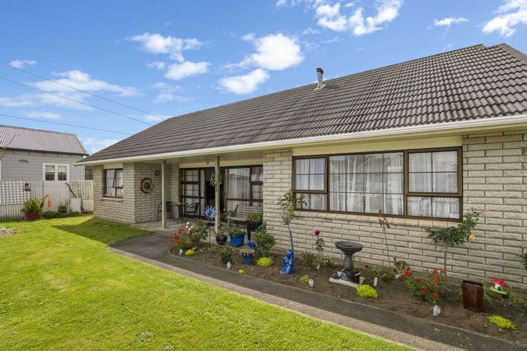 Photo of property in 84a Wilson Street, Hawera, 4610