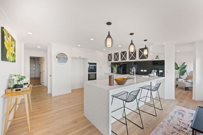 Photo of property in 216 Whitford Road, Shamrock Park, Auckland, 2016