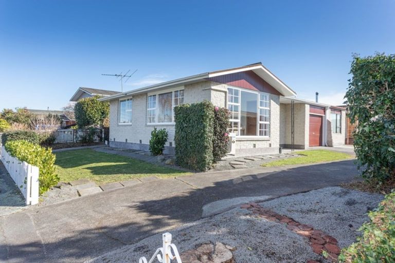 Photo of property in 2/31 Hartford Street, Burnside, Christchurch, 8053