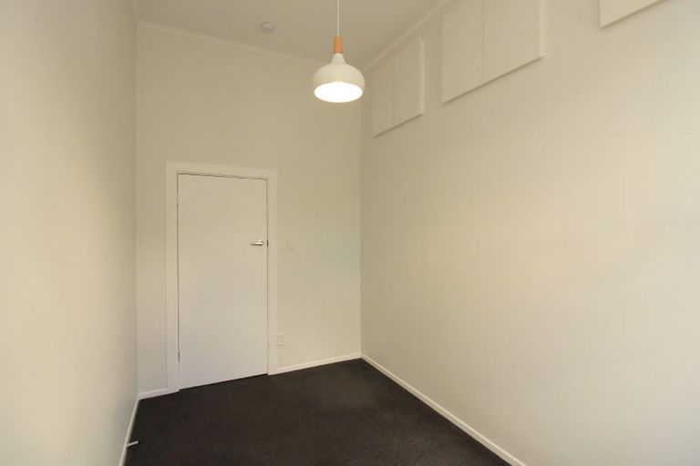 Photo of property in 3 Central Terrace, Alicetown, Lower Hutt, 5010