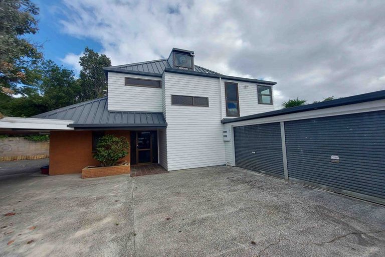 Photo of property in 82 Anzac Road, Morningside, Whangarei, 0110