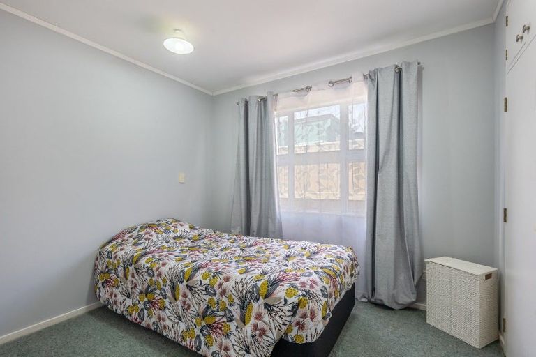 Photo of property in 28 Hokio Beach Road, Levin, 5510