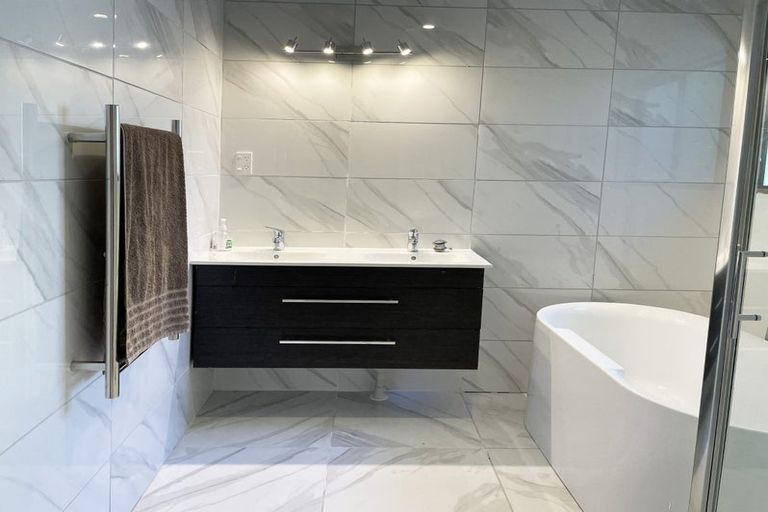 Photo of property in 55 Oakleigh Rise, Oakleigh, Whangarei, 0171